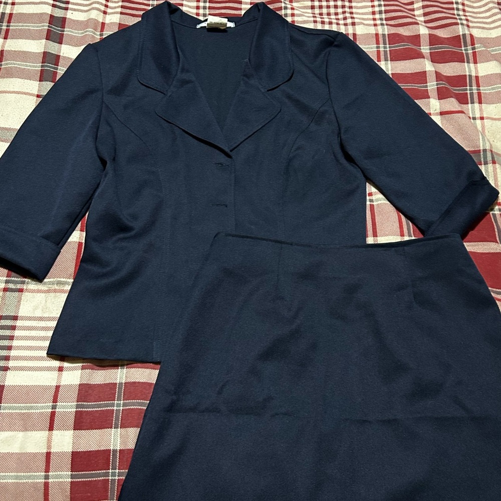 LaBelle Suit